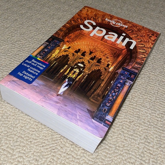 Lonely Planet Spain Travel Guide - Picture 3 of 5